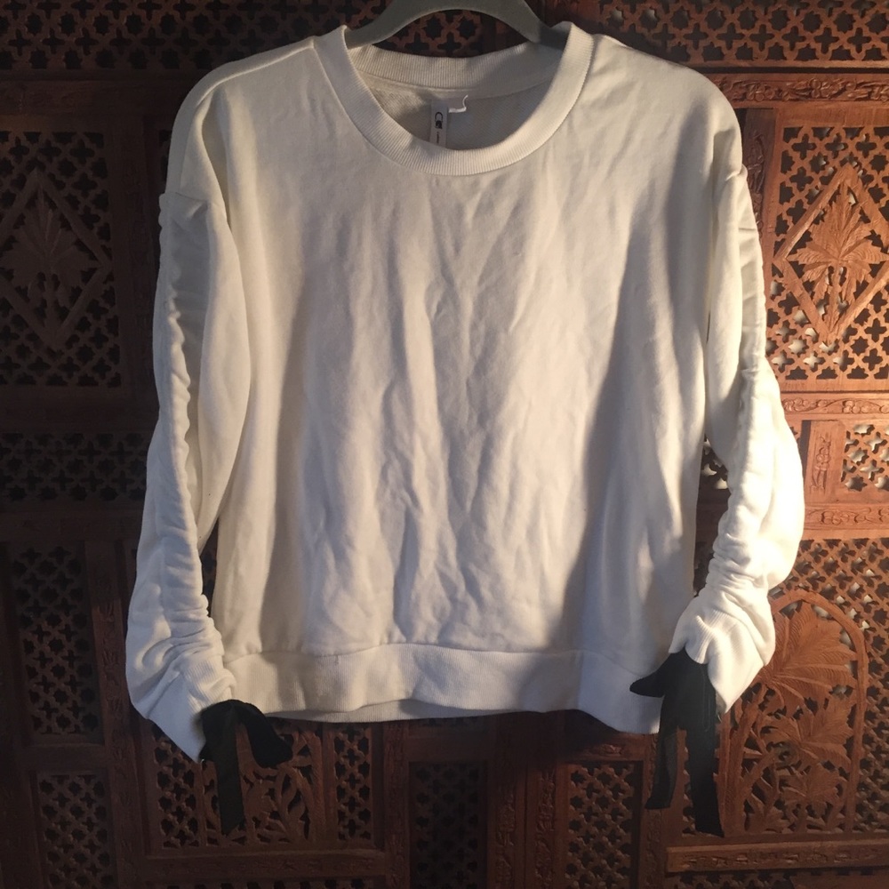 Cable & Gauge Ribbon Sweatshirt - NWOT